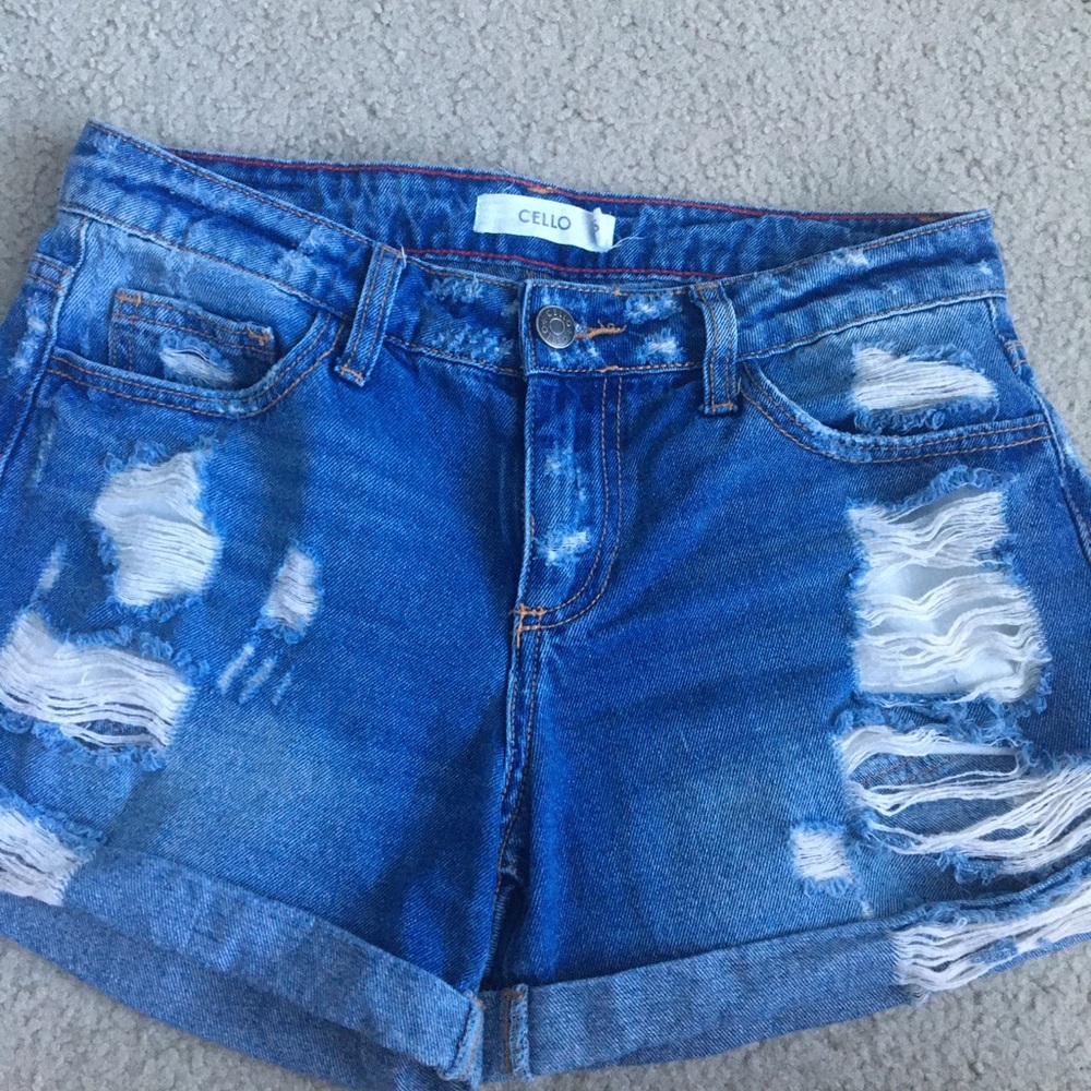 CELLO Ripped Jean shorts